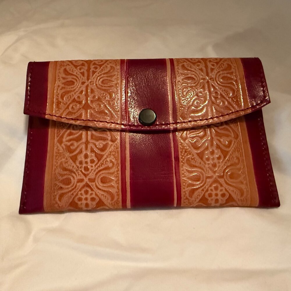 Small "leather" envelope card holder
